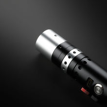 Lade das Bild in den Galerie-Viewer, Brek combat neopixel lightsaber empty hilt
