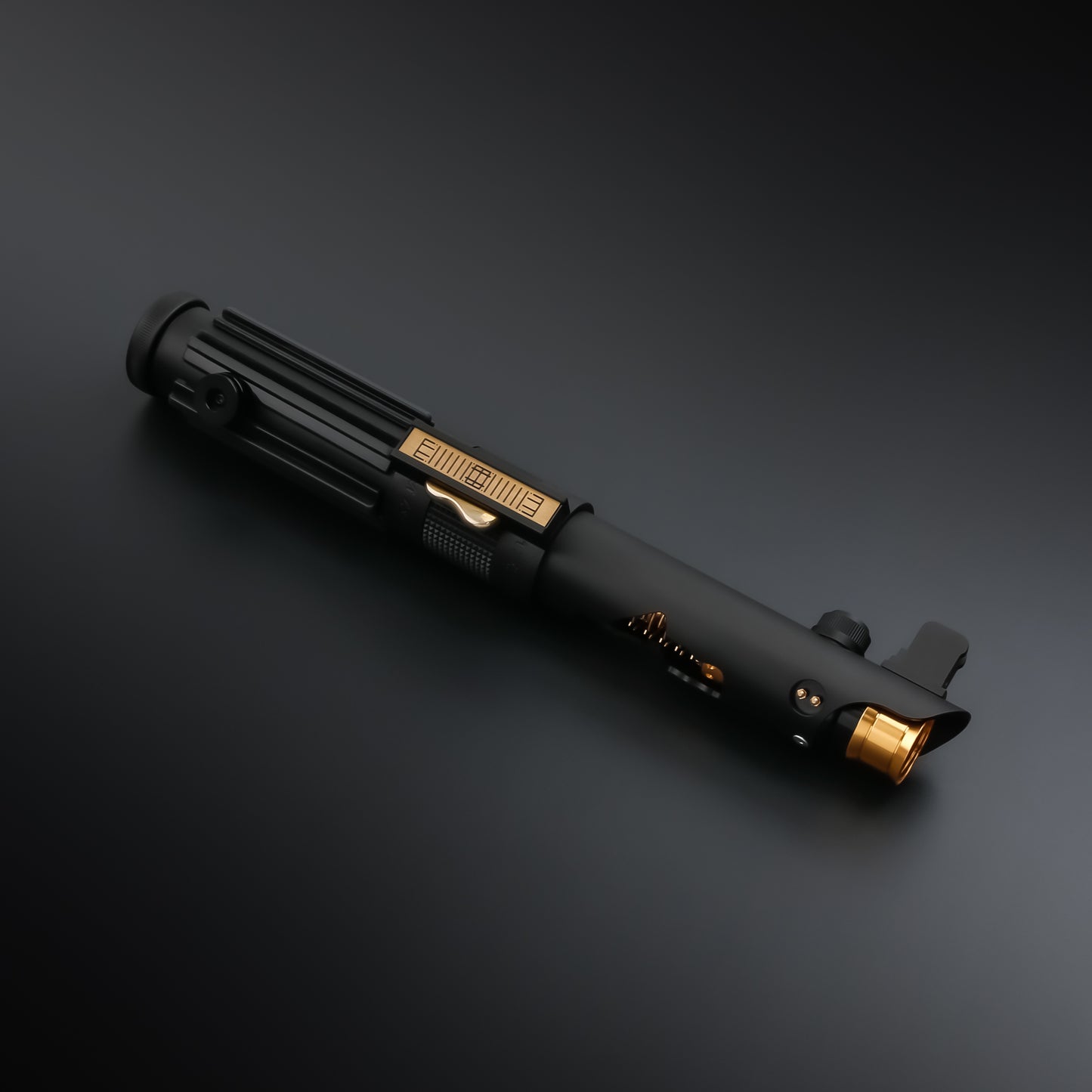 Graflex Exposed Crystal Neopixel Combat Lightsaber