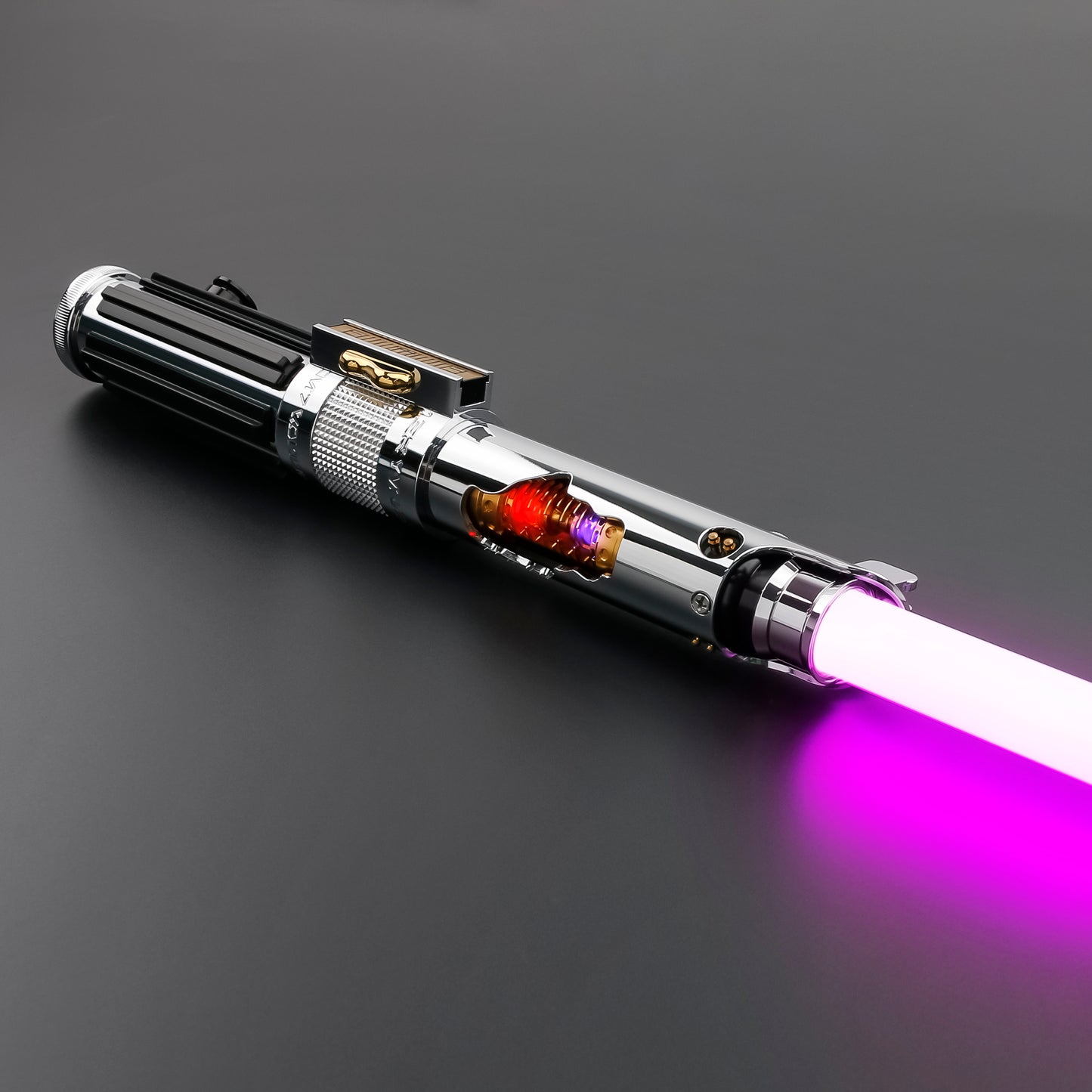 Graflex Anakin (Exposed Crystal) - Combat Saber