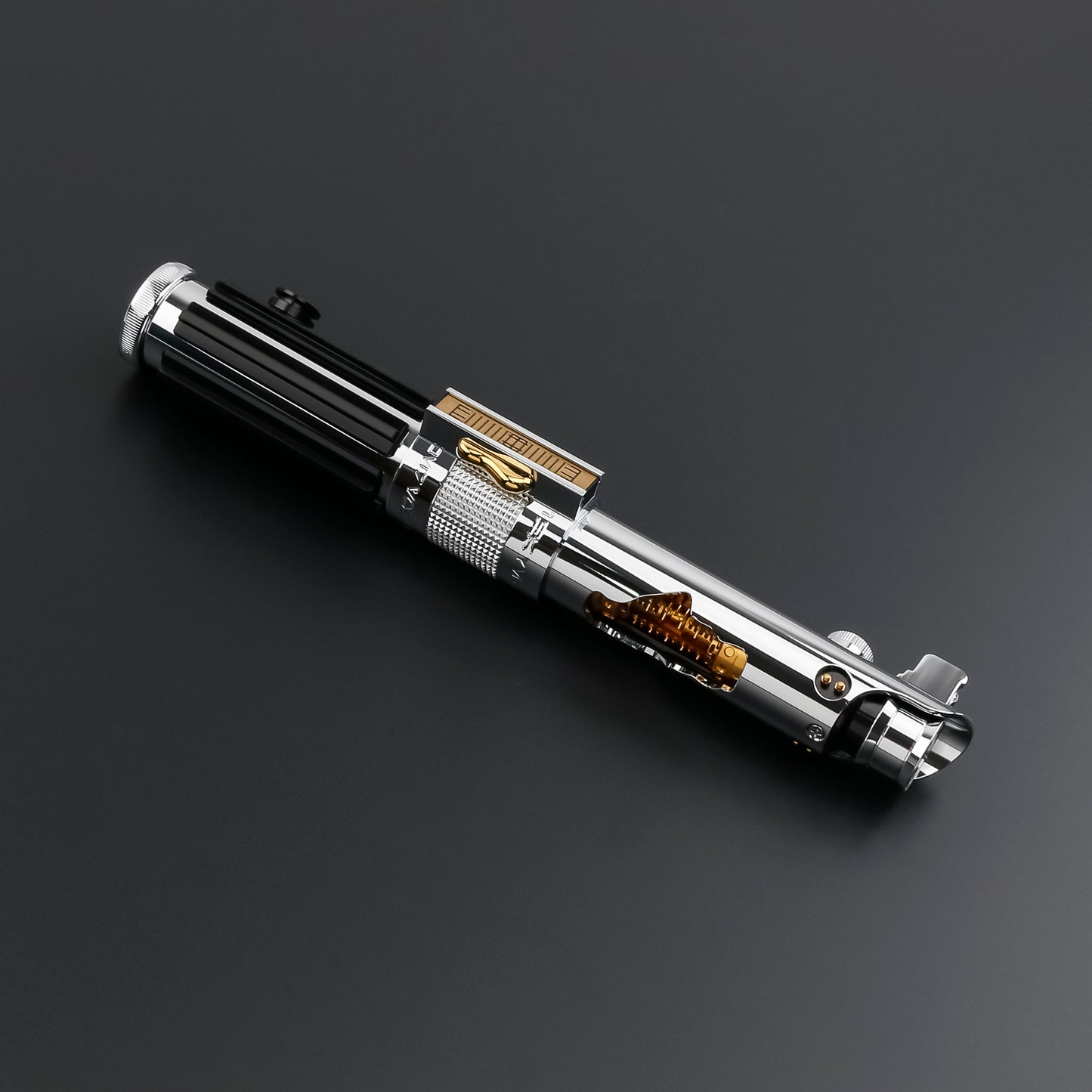 Graflex Anakin (Exposed Crystal) - Combat Saber