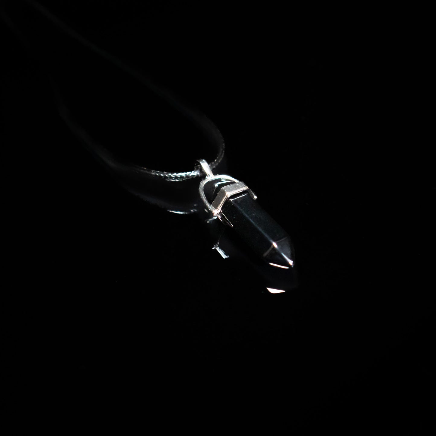 Kyber Crystal Pendant