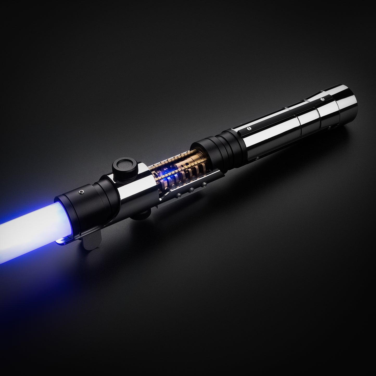 Starkiller (Exposed Crystal) - Combat Saber - ES Sabers